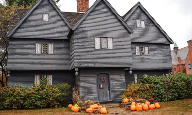 Salem Haunted Happenings Returns In October | Adventuresintheus.com